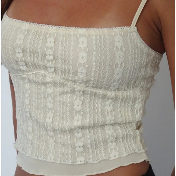 Motel Rocks Cream Lace Camisole - Picture 3 of 5
